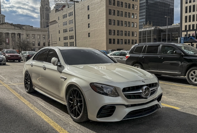 Mercedes-AMG E 63 S W213