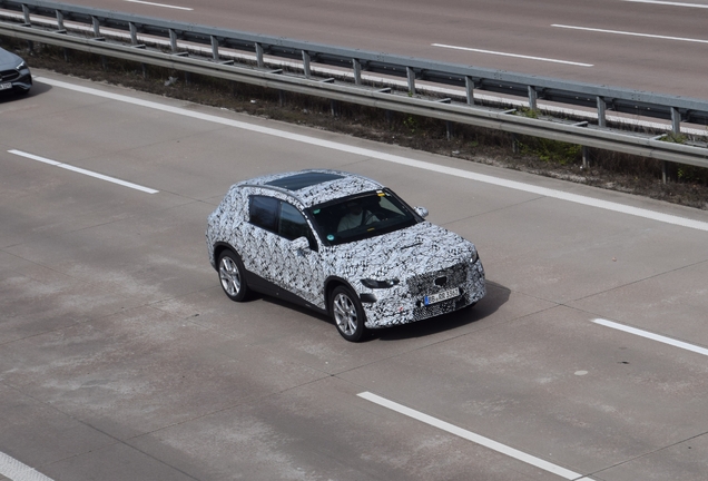 Mercedes-Benz EQC SUV 2025