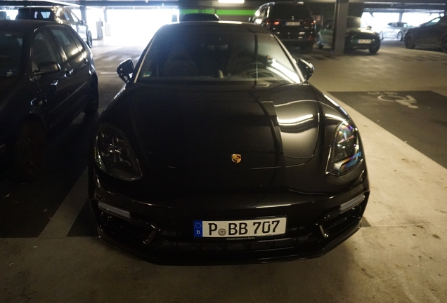 Porsche 971 Panamera Turbo S MkII