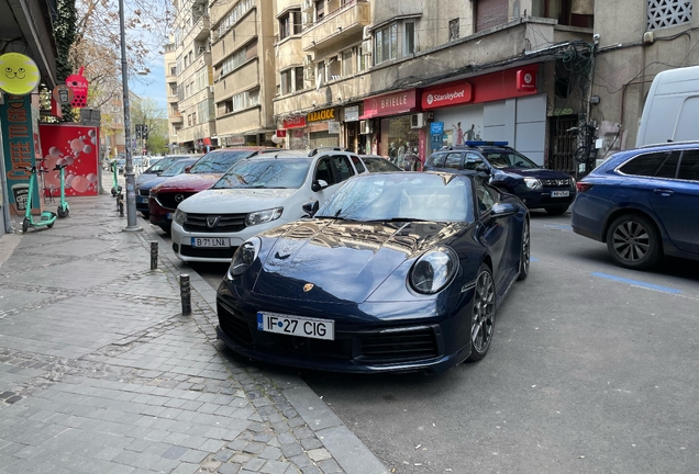 Porsche 992 Carrera 4S Cabriolet