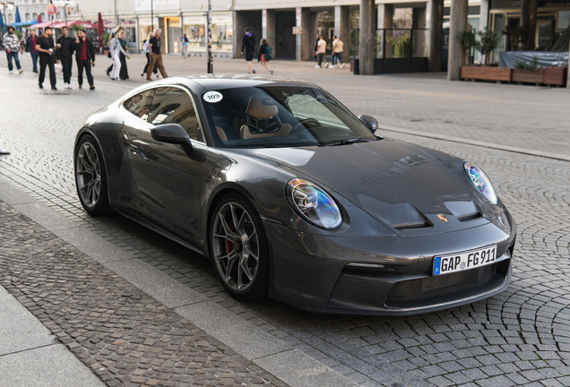 Porsche 992 GT3 Touring