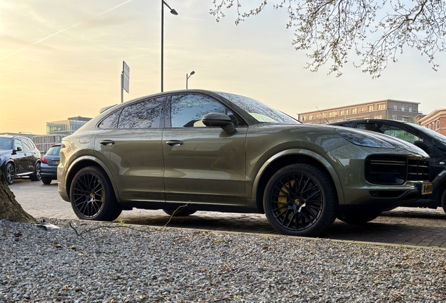 Porsche Cayenne Coupé Turbo S E-Hybrid