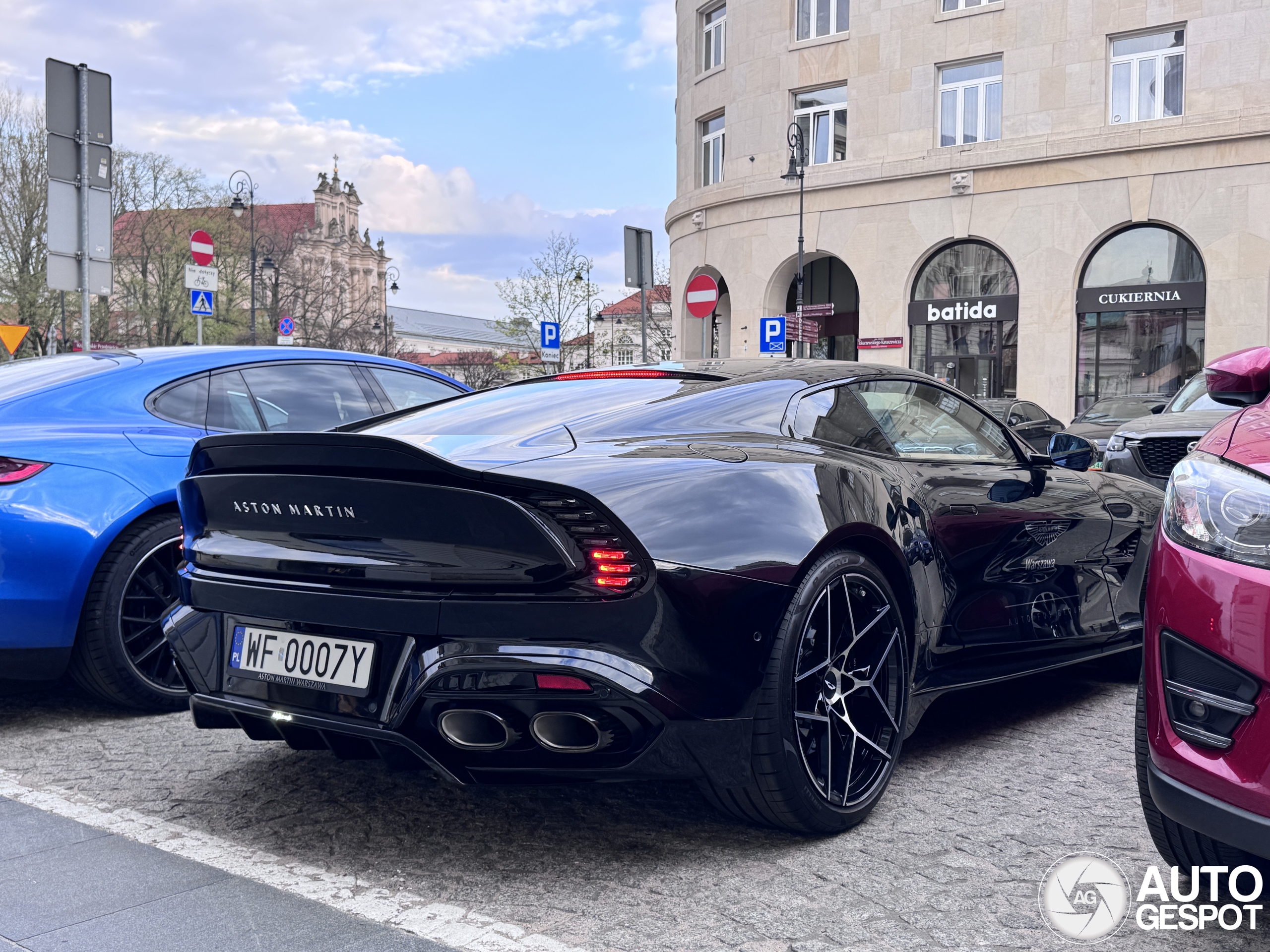 Aston Martin Vanquish 2025