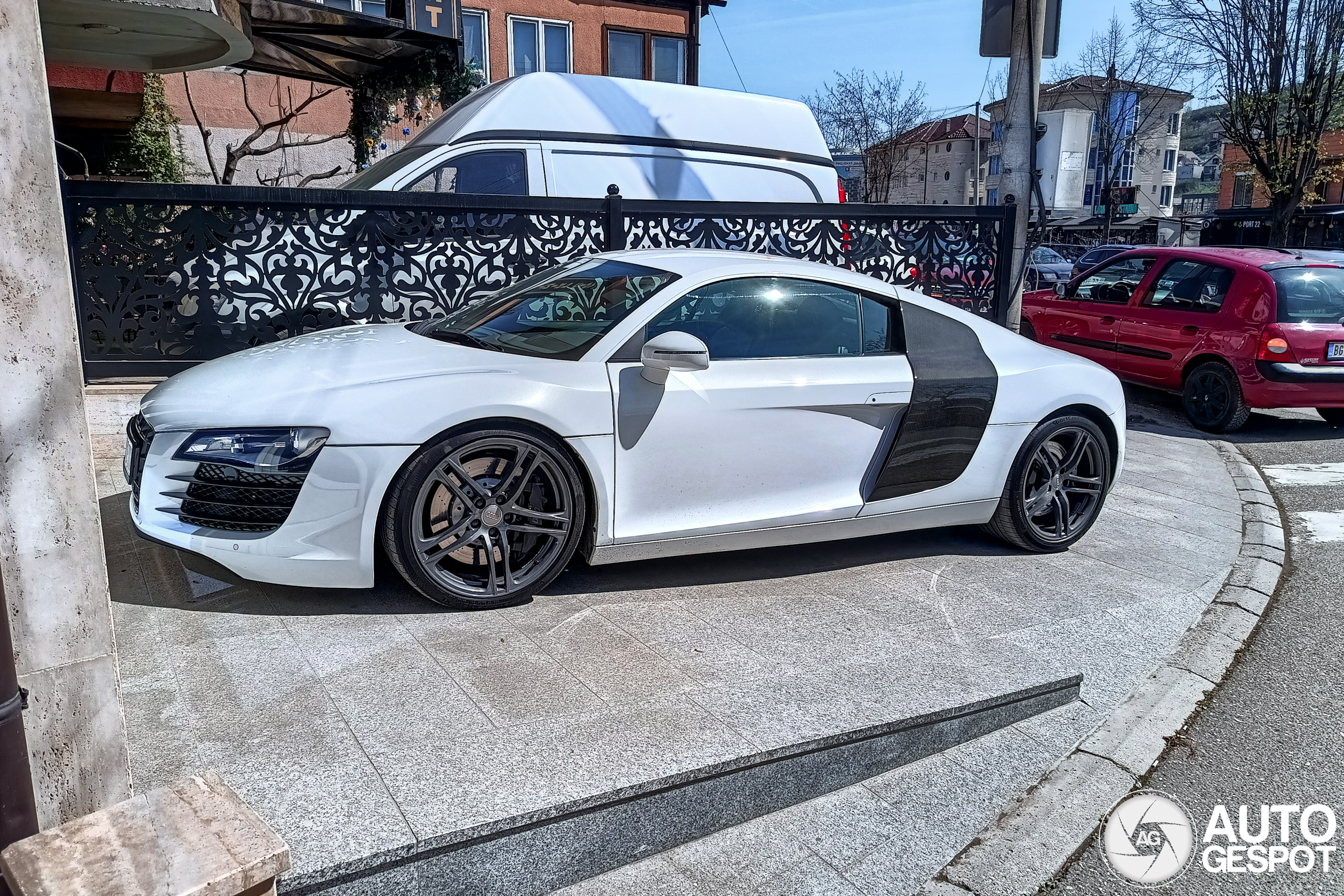 Audi R8