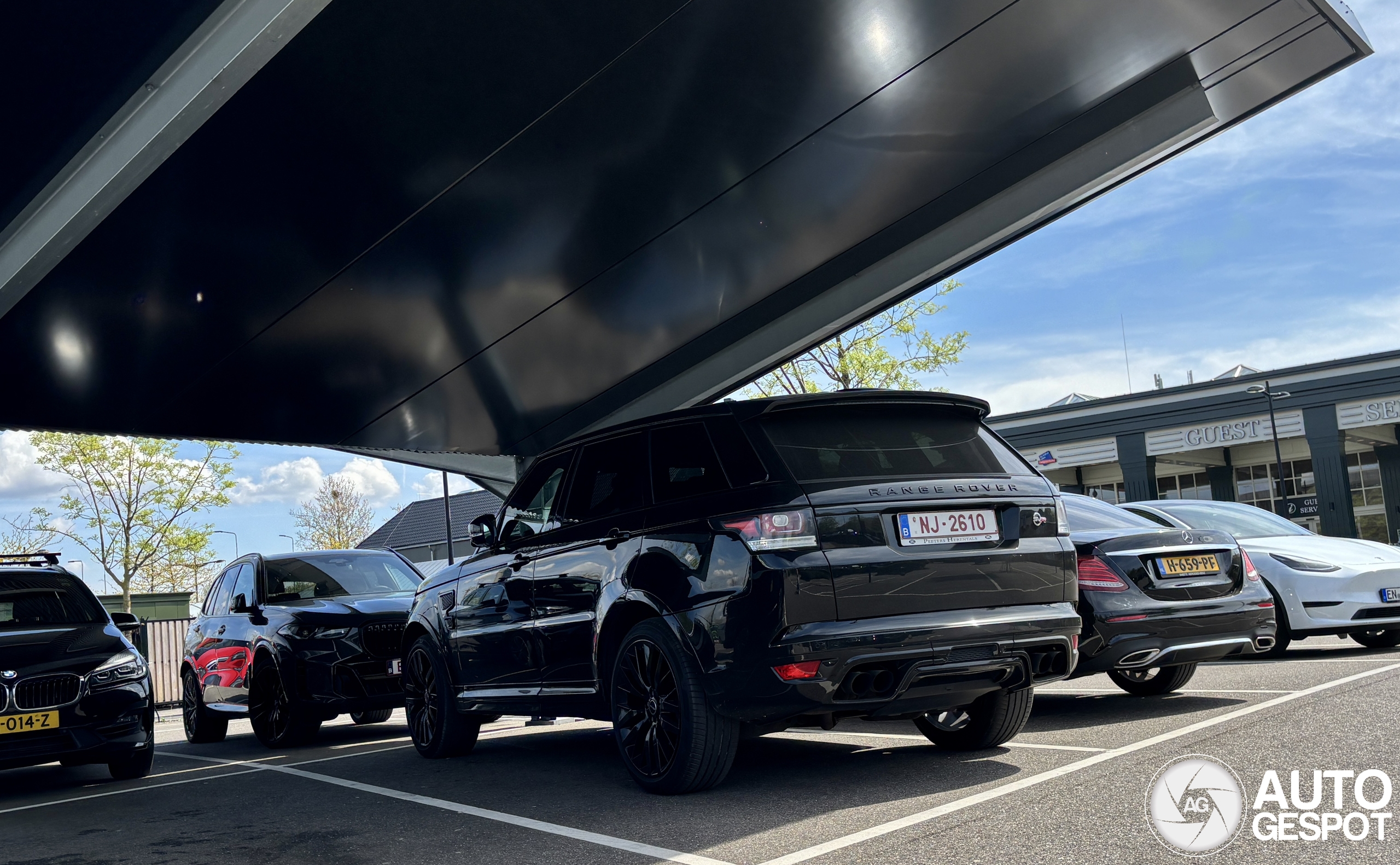Land Rover Range Rover Sport SVR