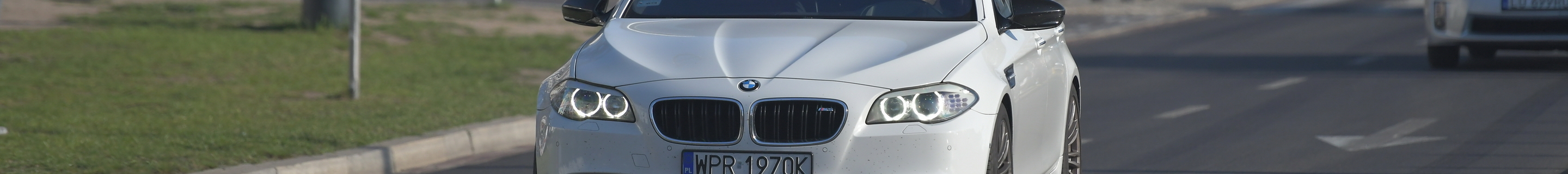 BMW M5 F10 2011