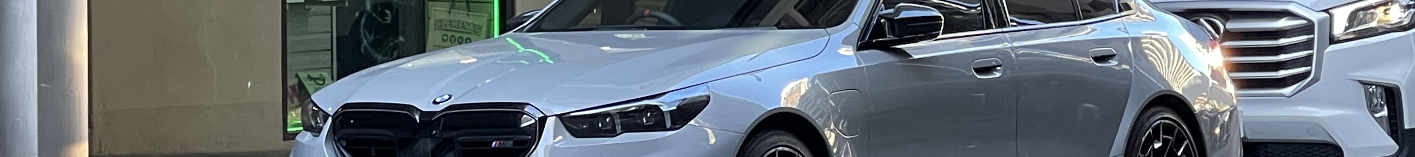 BMW M5 G90