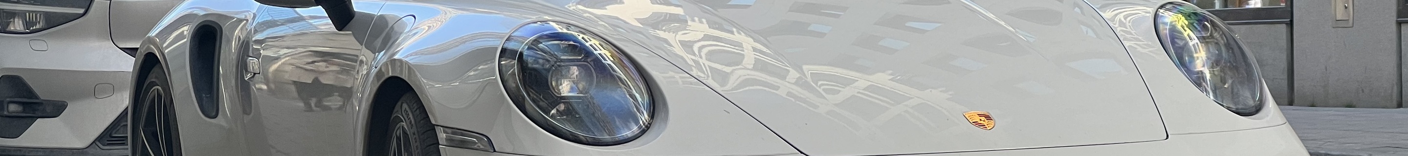 Porsche 992 Turbo S MkI