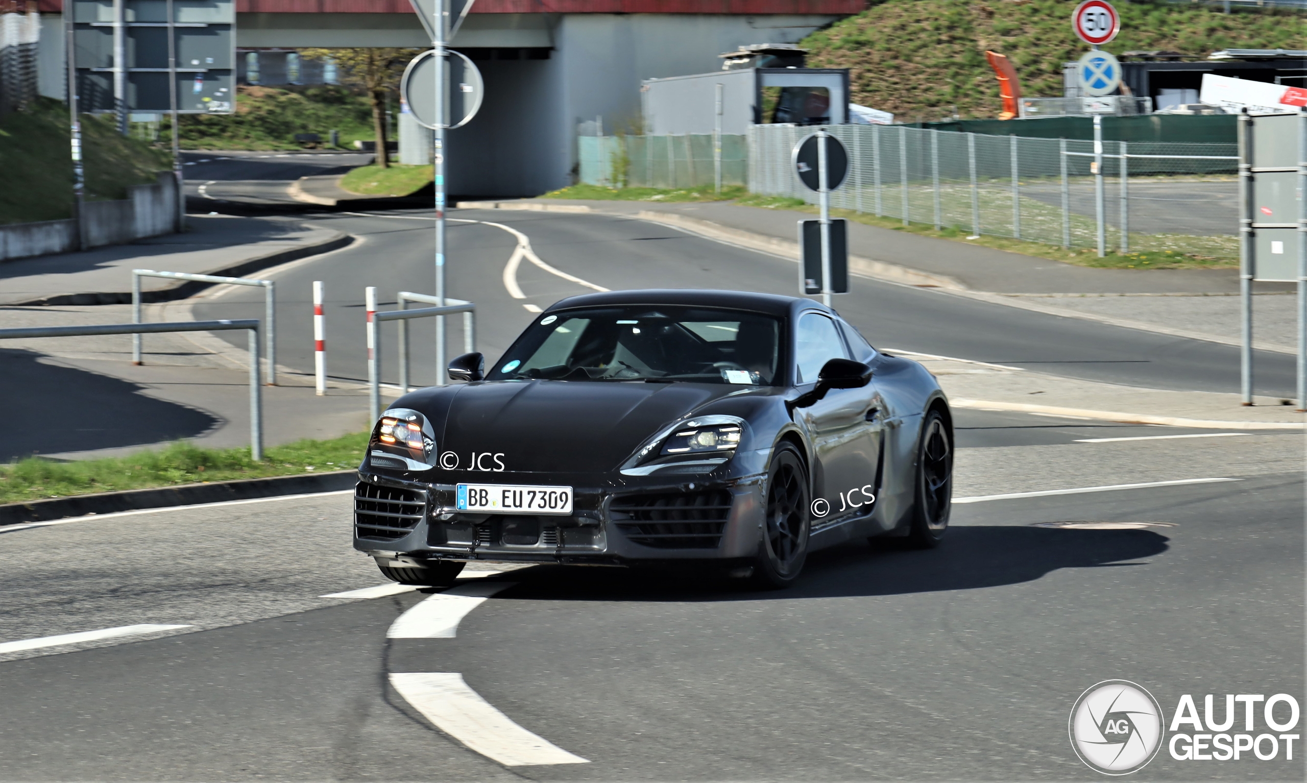Porsche 718 Cayman EV