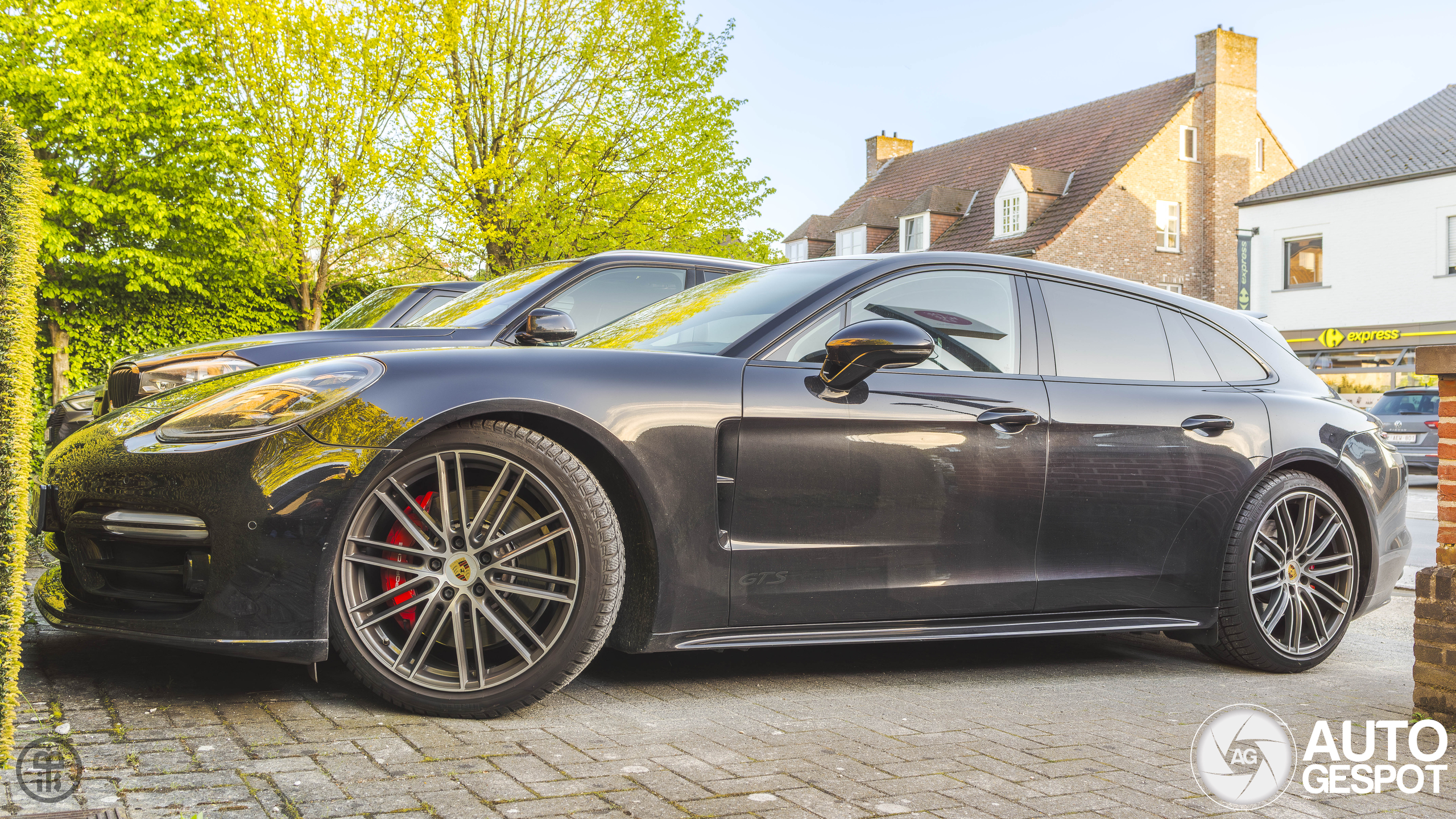 Porsche 971 Panamera GTS Sport Turismo
