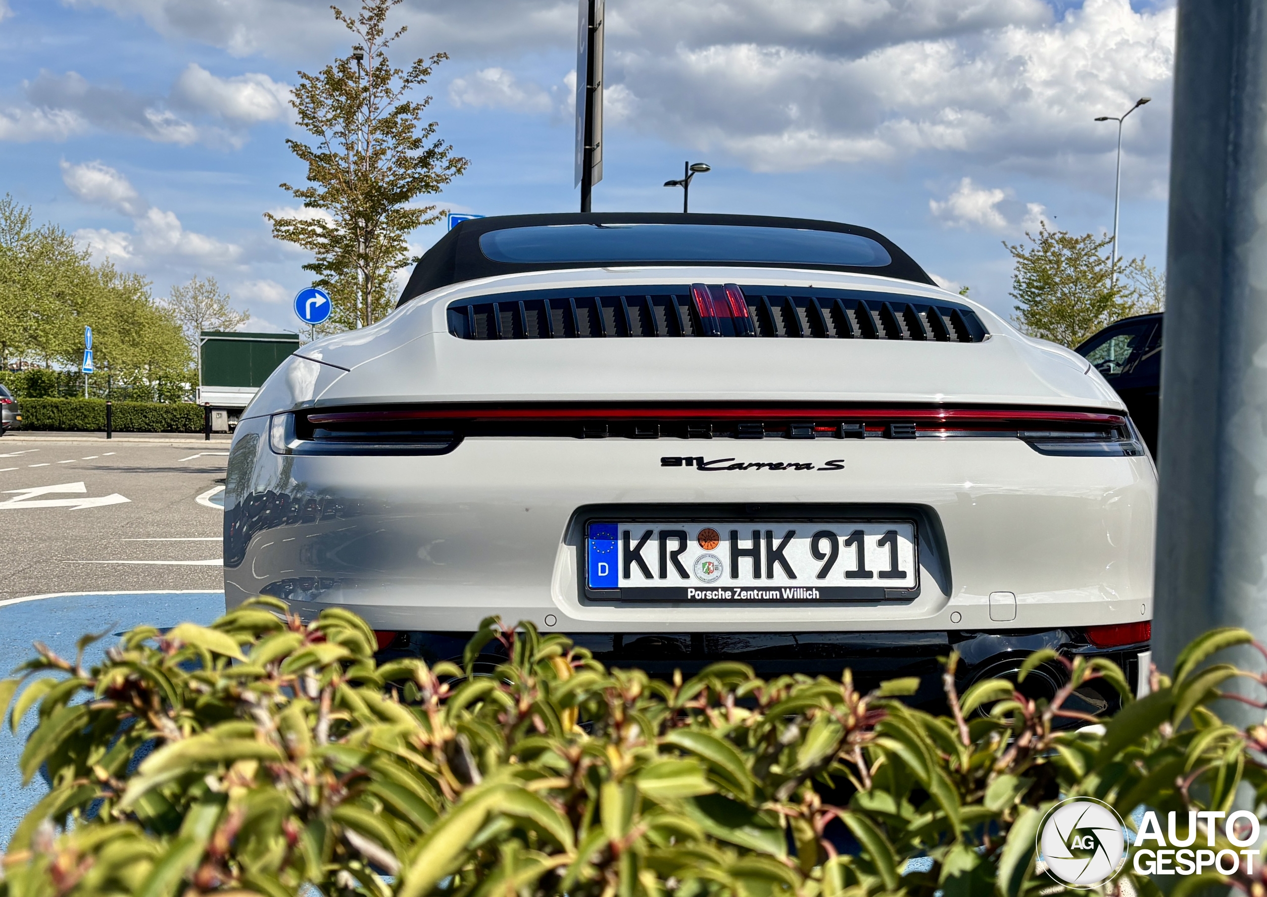 Porsche 992 Carrera S Cabriolet