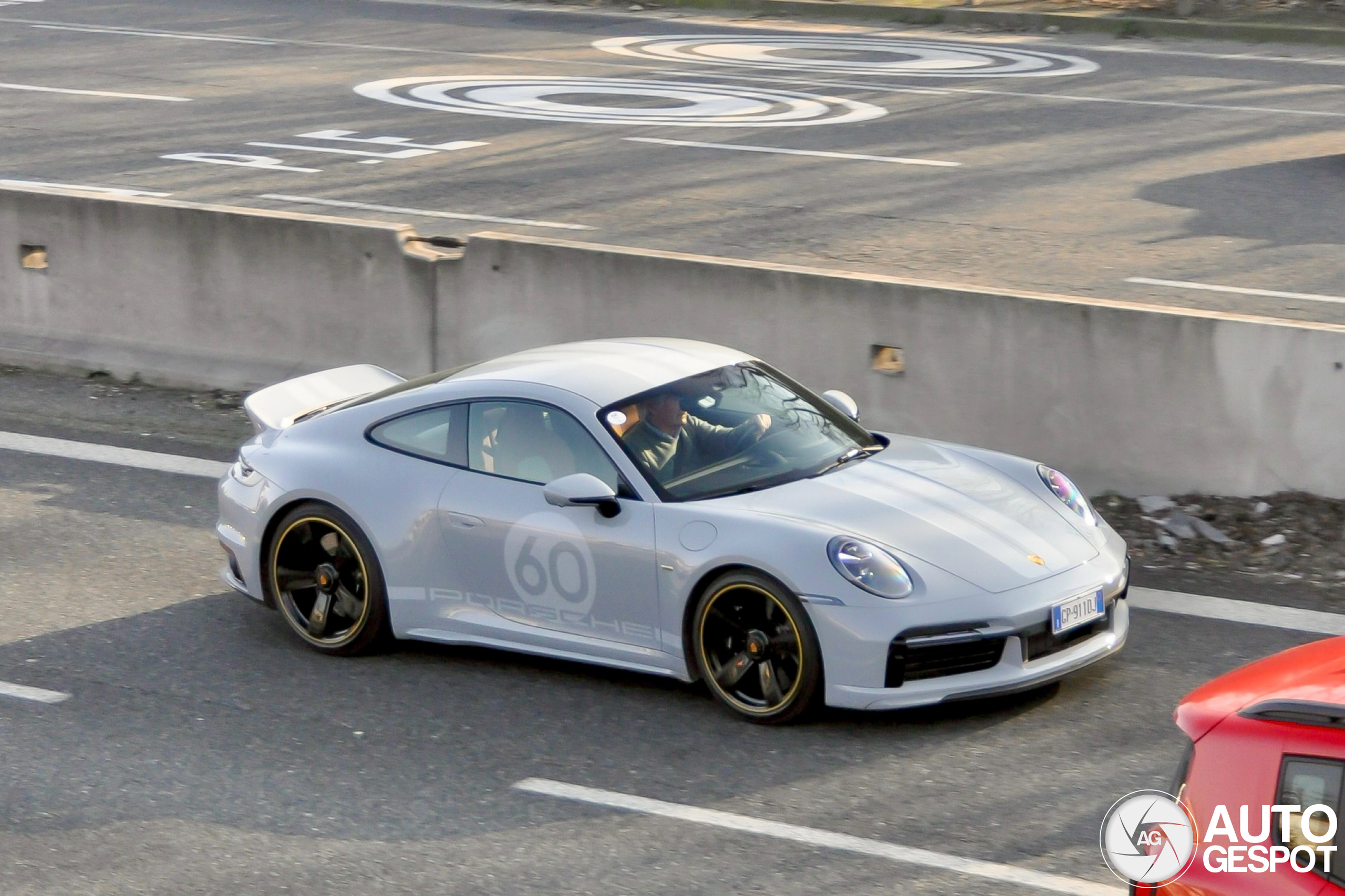 Porsche 992 Sport Classic