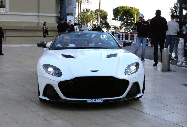 Aston Martin DBS Superleggera Volante
