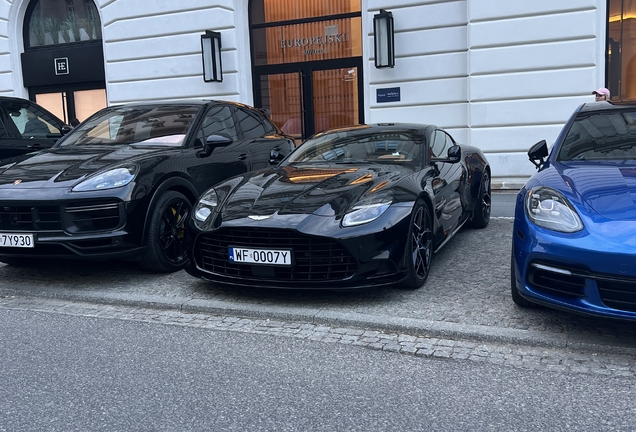 Aston Martin Vanquish 2025