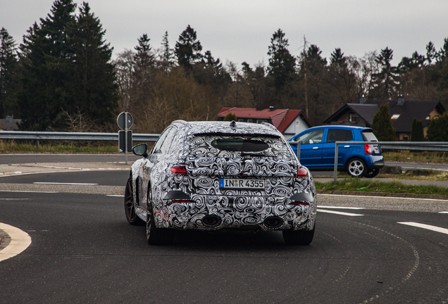 Audi RS5 Avant B10