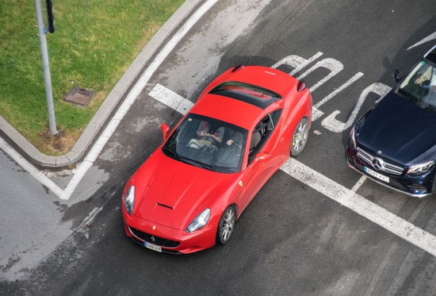 Ferrari California