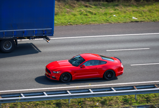 Ford Mustang GT 2015