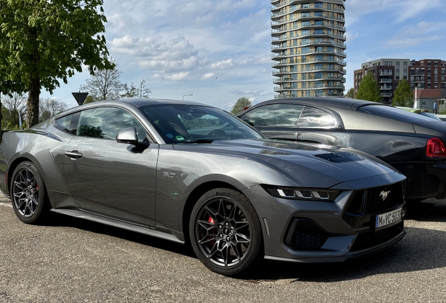Ford Mustang GT 2024
