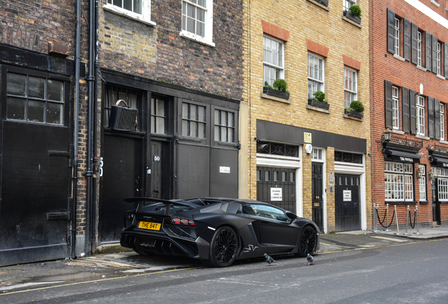 Lamborghini Aventador LP750-4 SuperVeloce Roadster