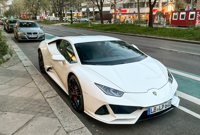 Lamborghini Huracán LP640-4 EVO