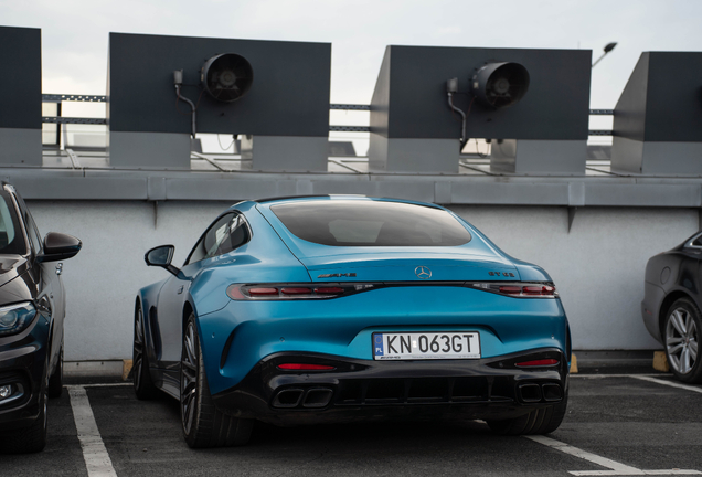 Mercedes-AMG GT 63 C192