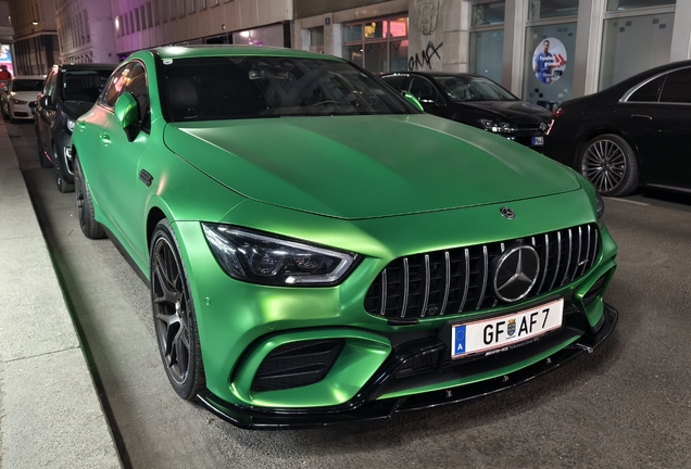 Mercedes-AMG GT 63 S X290