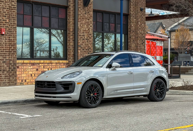 Porsche 95B Macan GTS MkIII
