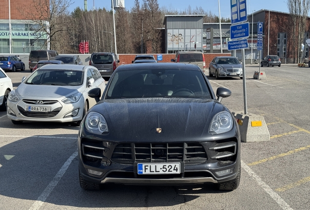 Porsche 95B Macan Turbo