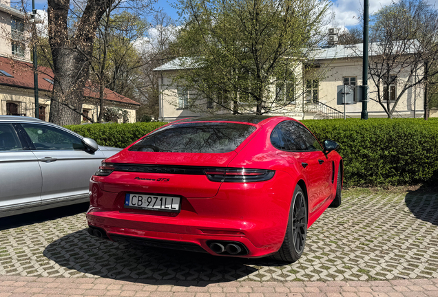 Porsche 971 Panamera GTS MkI
