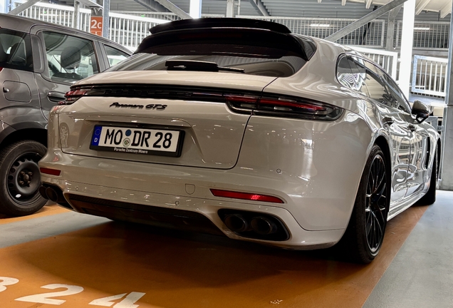 Porsche 971 Panamera GTS Sport Turismo