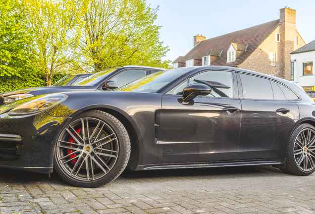 Porsche 971 Panamera GTS Sport Turismo