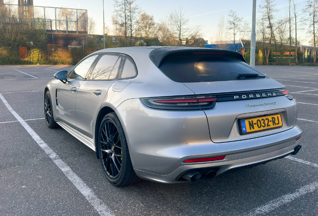 Porsche 971 Panamera Turbo S E-Hybrid Sport Turismo