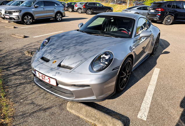 Porsche 992 GT3 Touring