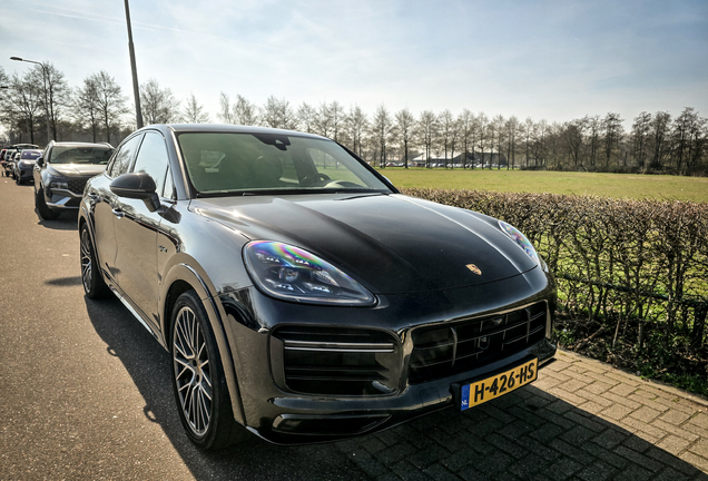 Porsche Cayenne Coupé Turbo S E-Hybrid