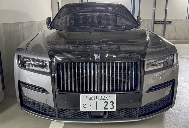 Rolls-Royce Ghost Black Badge 2021