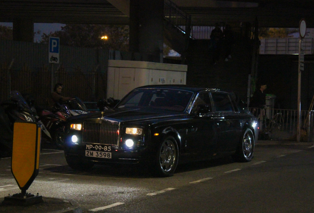 Rolls-Royce Phantom EWB