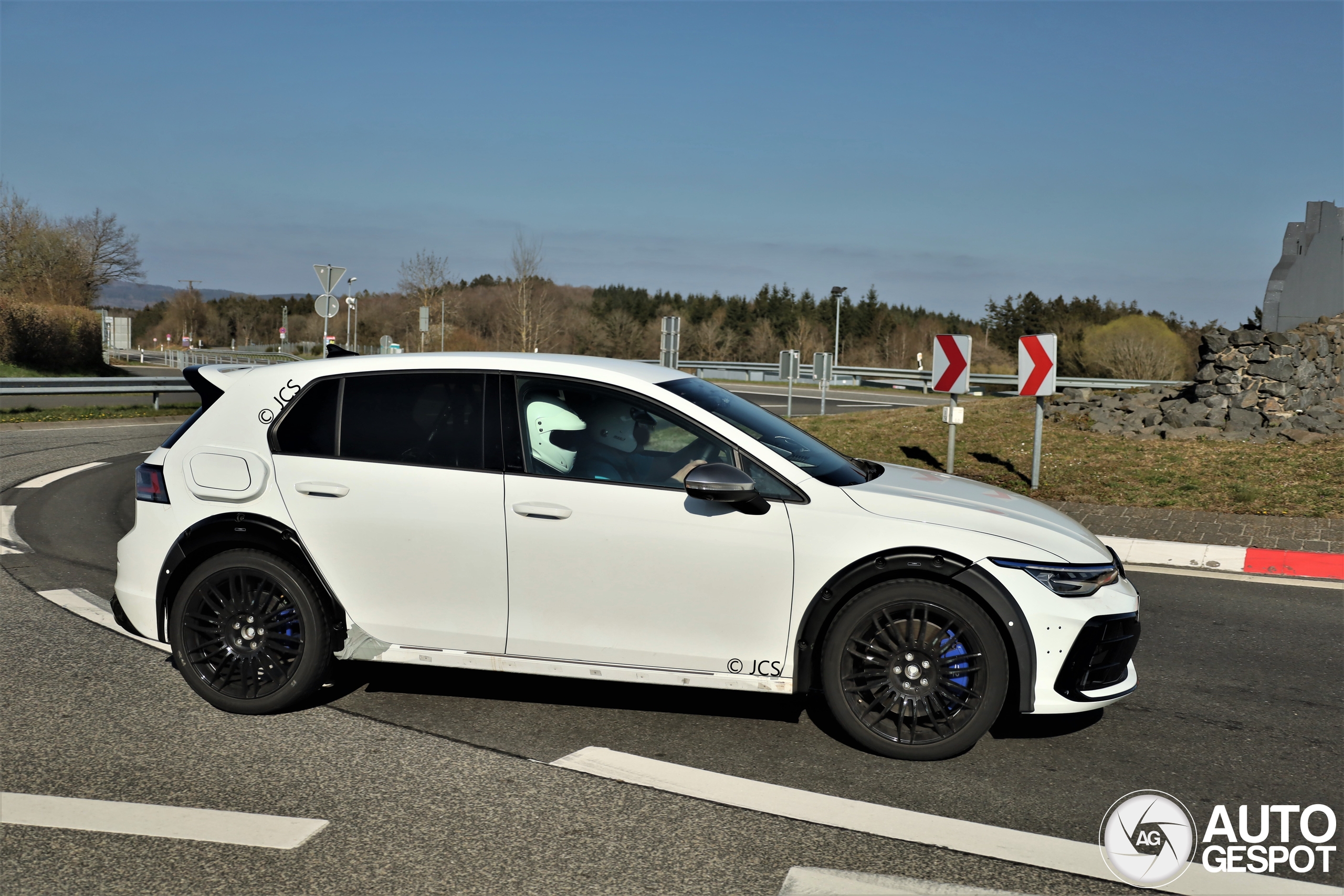 Volkswagen T-Roc R 2026 Mule