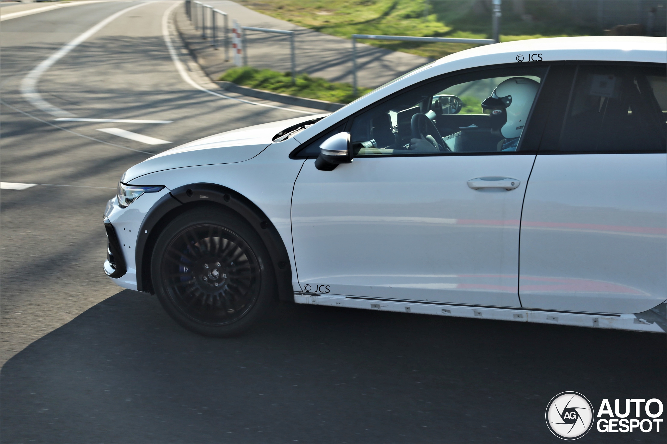 Volkswagen T-Roc R 2026 Mule