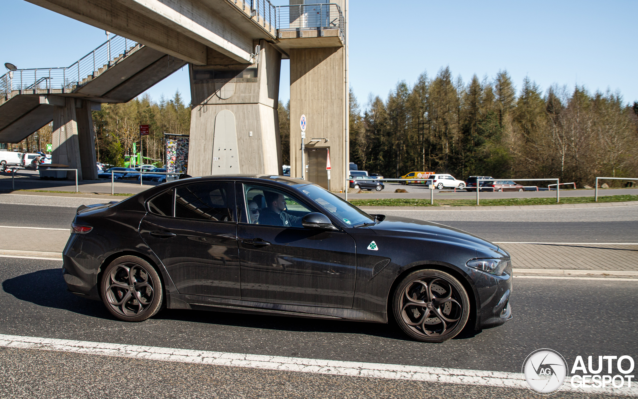 Alfa Romeo Giulia Quadrifoglio 2023