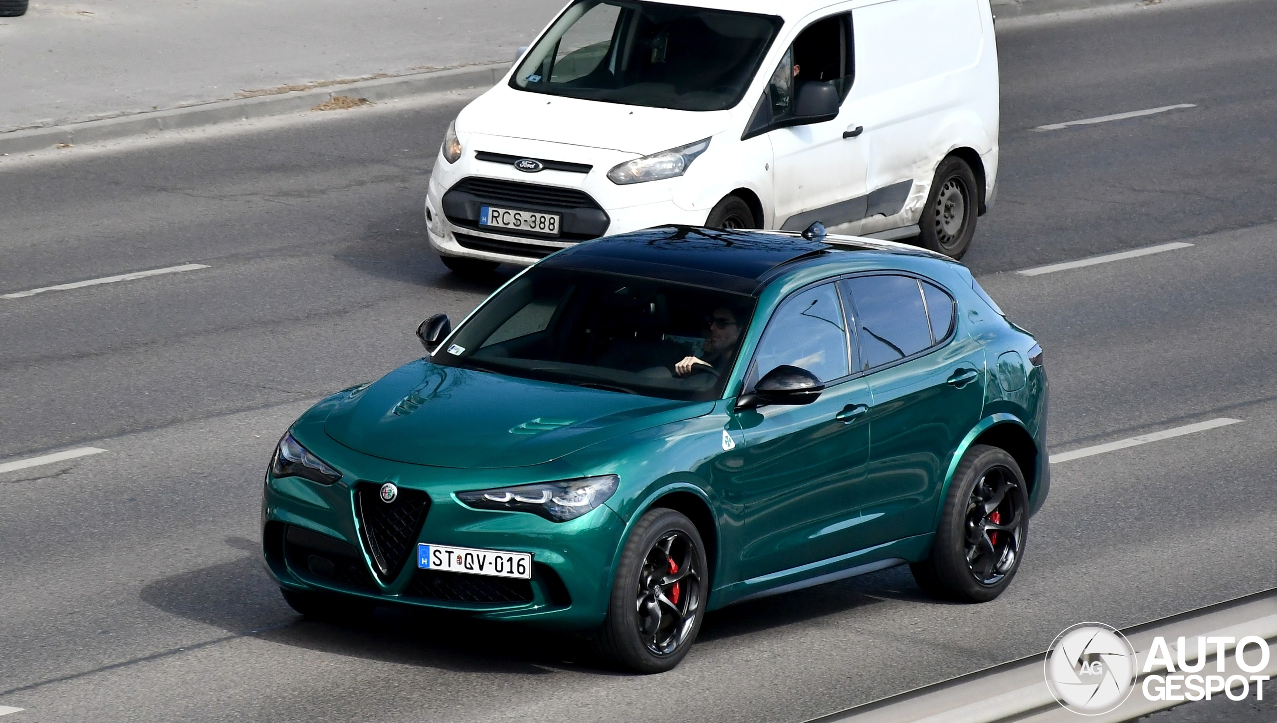 Alfa Romeo Stelvio Quadrifoglio 2023