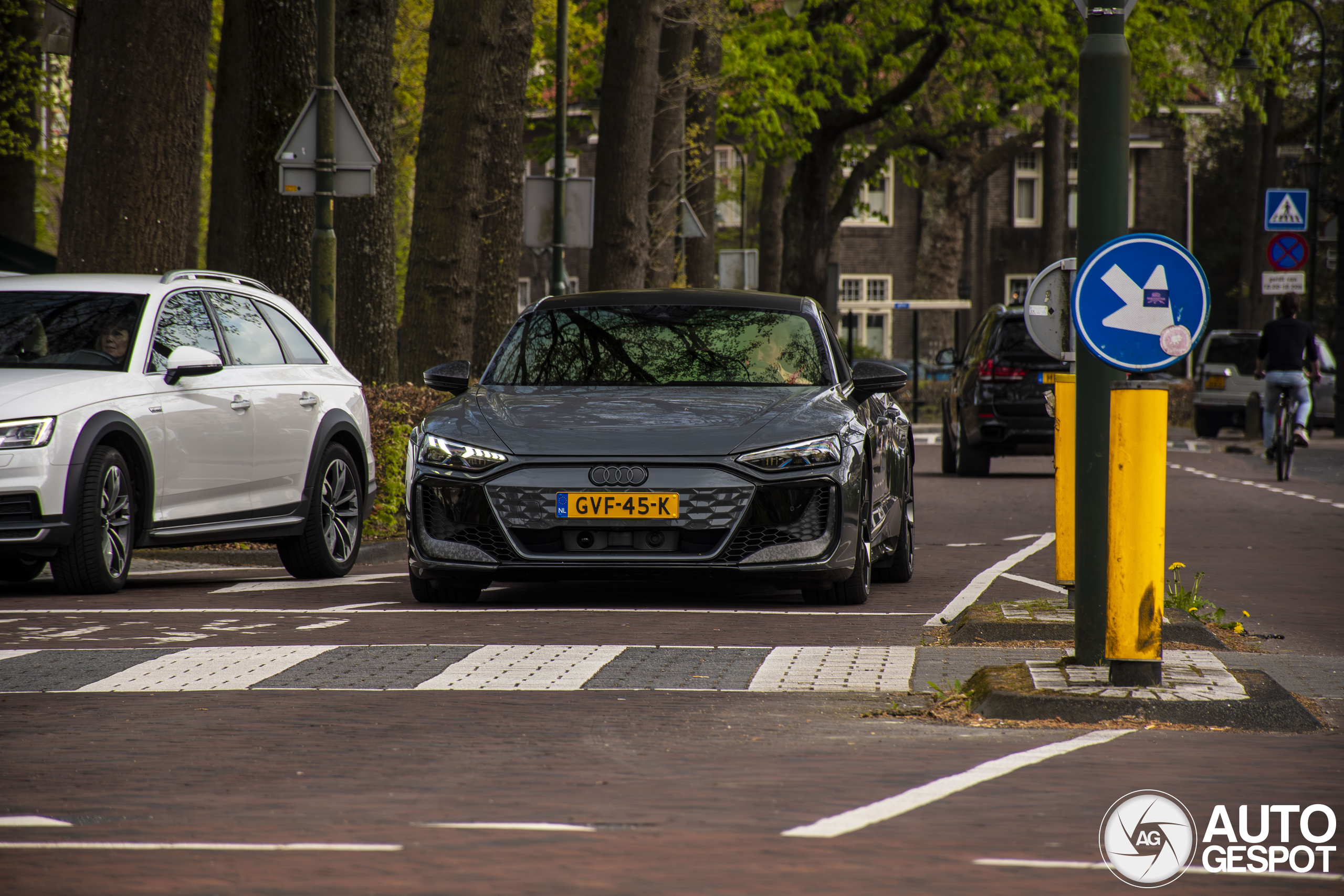 Audi RS E-Tron GT 2025