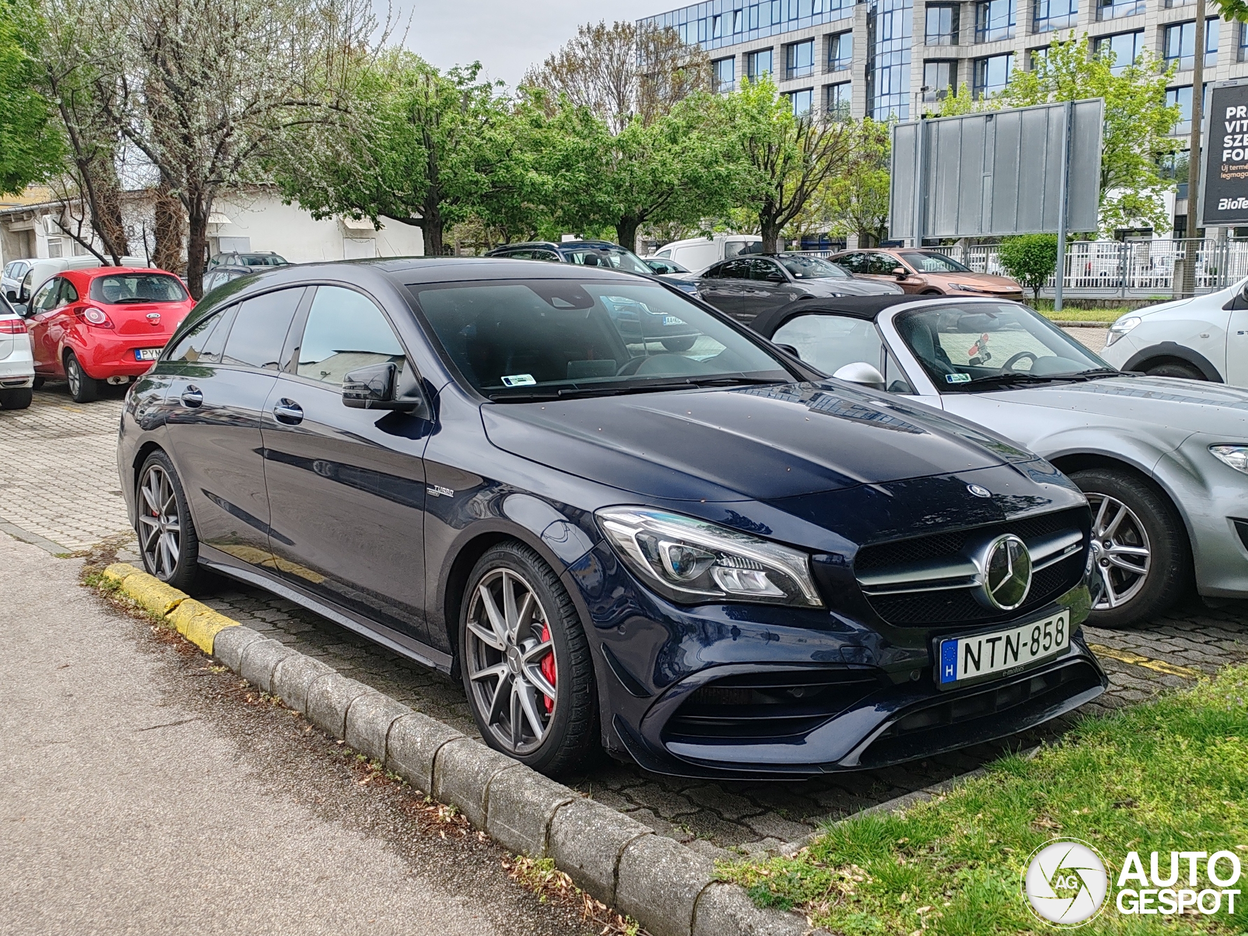Mercedes-AMG CLA 45 Shooting Brake X117 2017