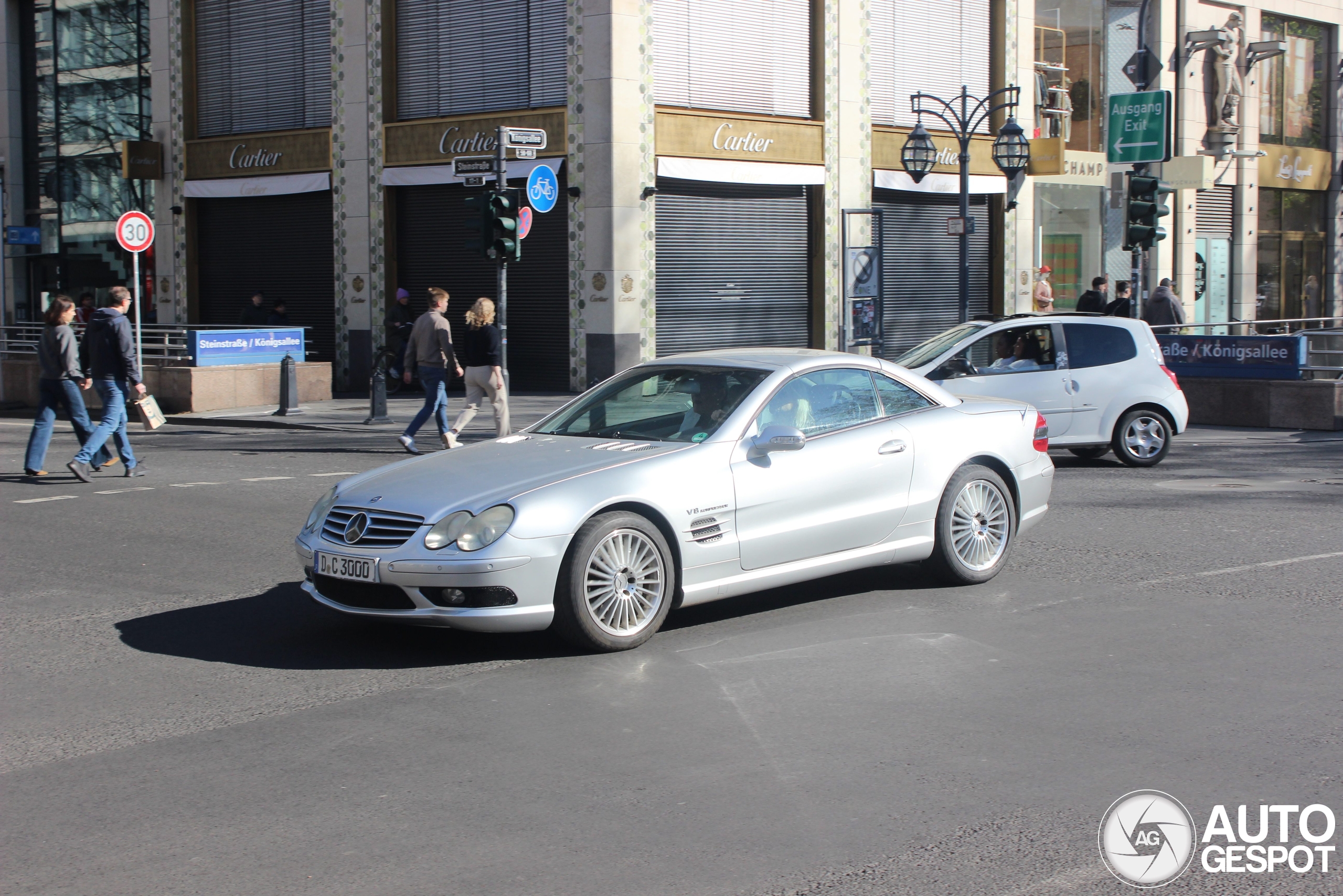 Mercedes-Benz SL 55 AMG R230