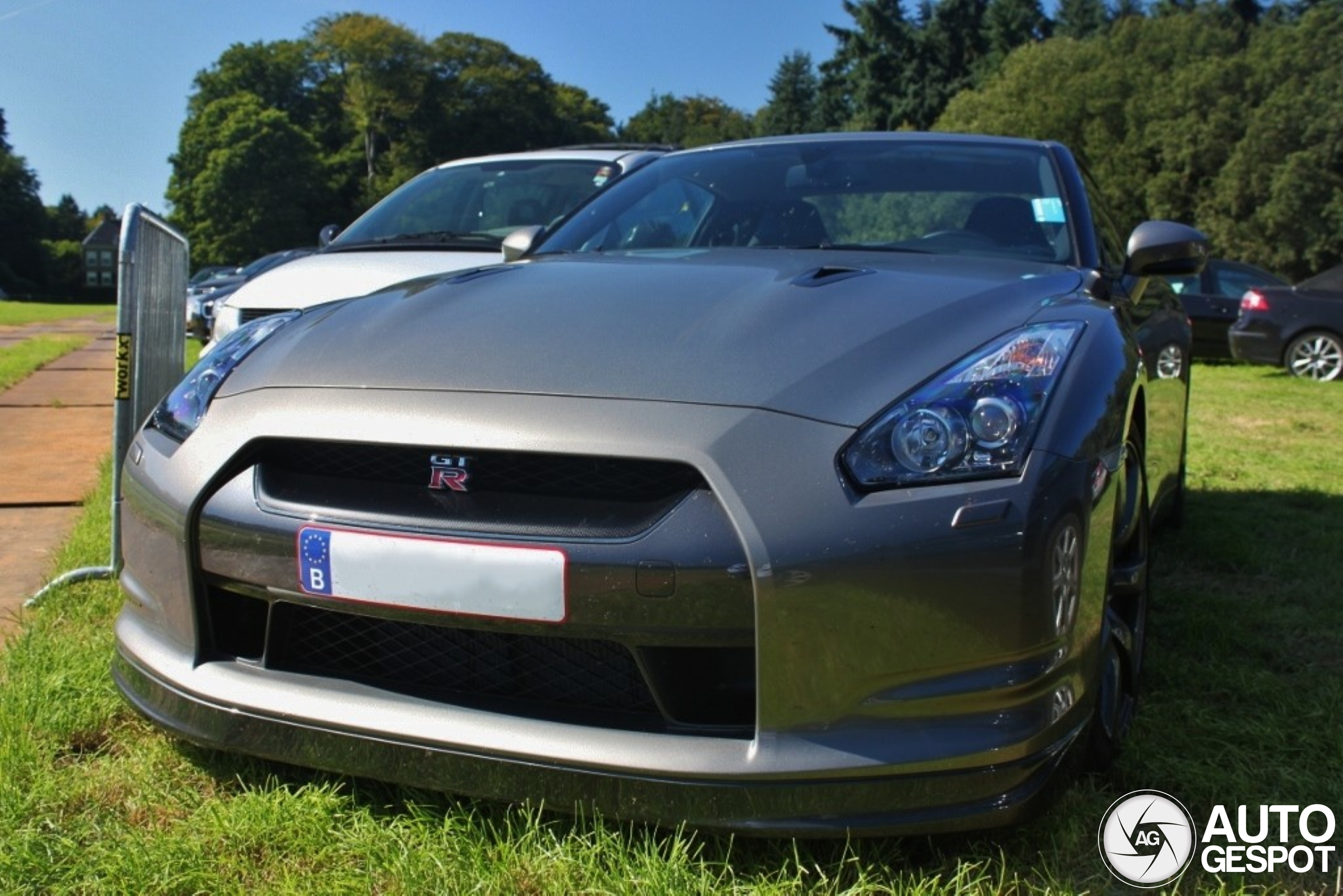 Nissan GT-R