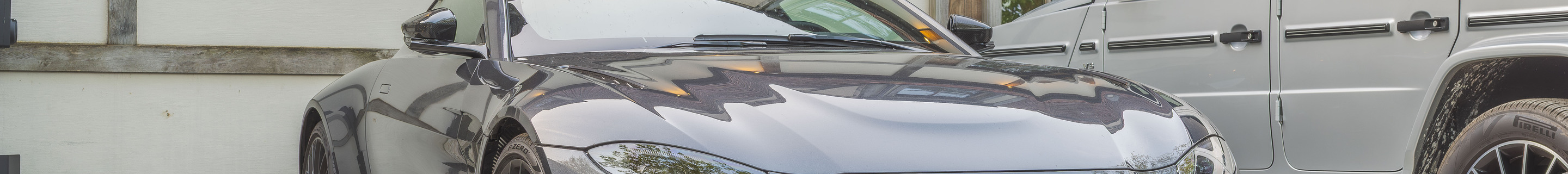 Aston Martin V8 Vantage 2018