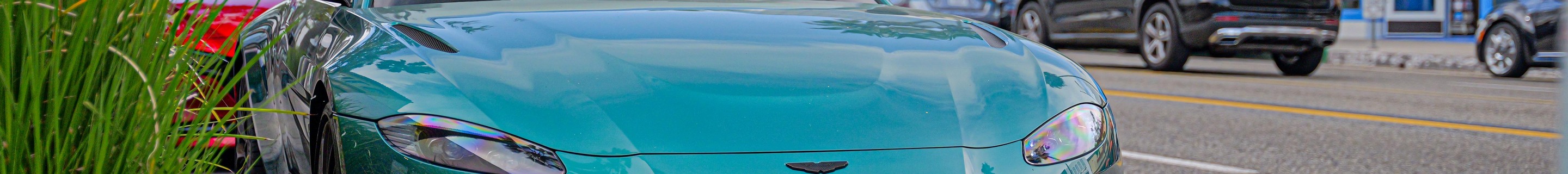Aston Martin V8 Vantage Roadster 2020