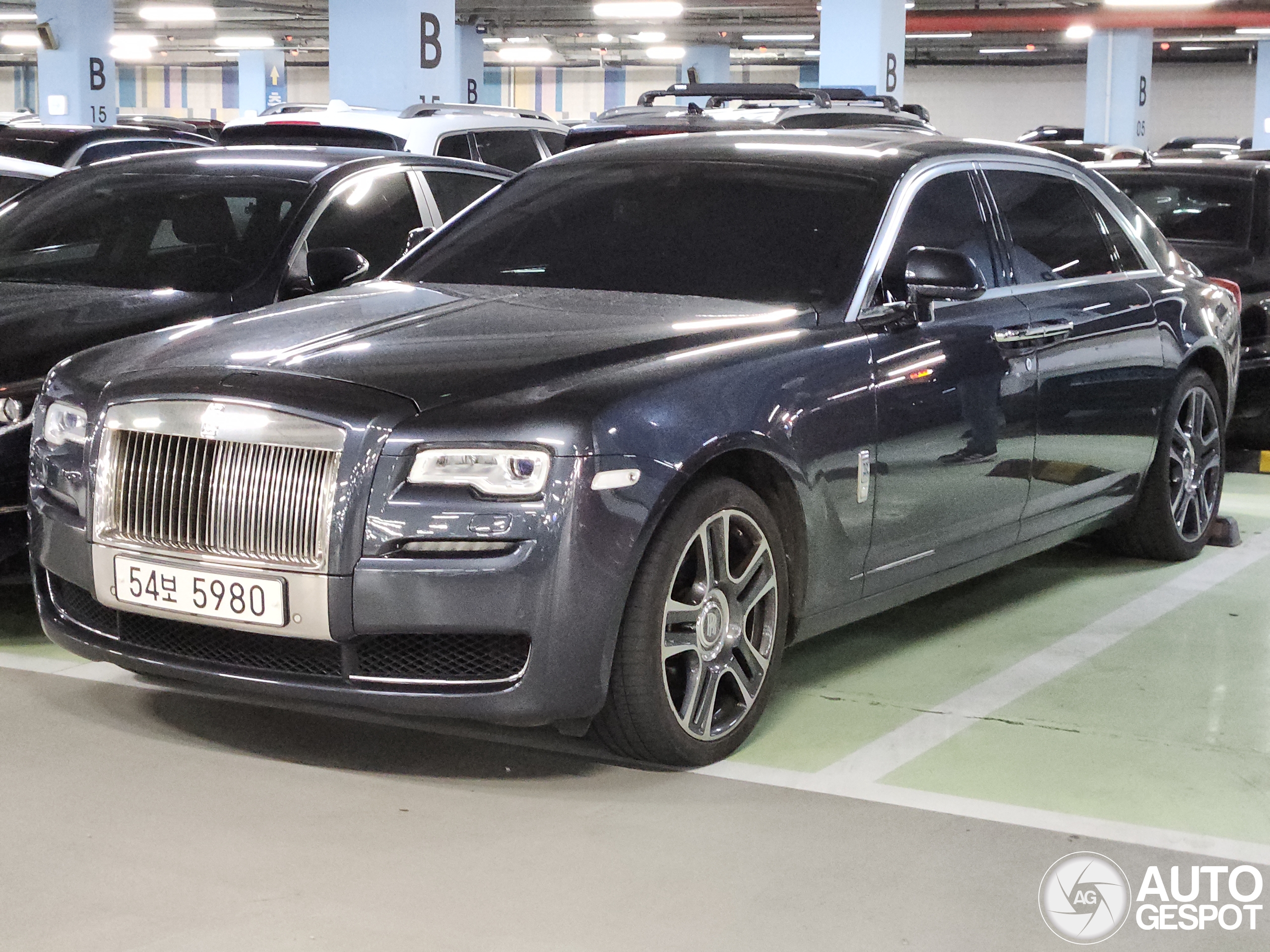 Rolls-Royce Ghost EWB Series II