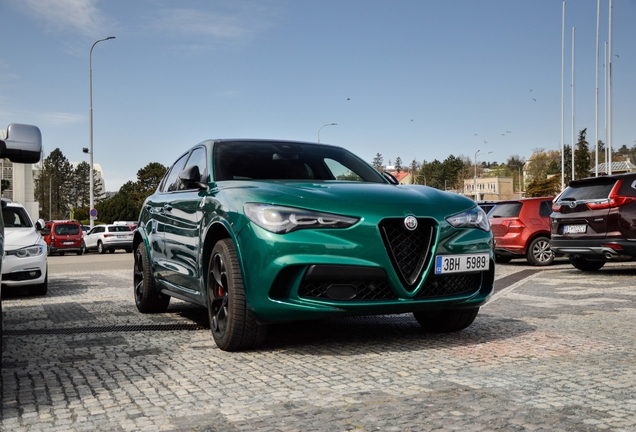 Alfa Romeo Stelvio Quadrifoglio 2023