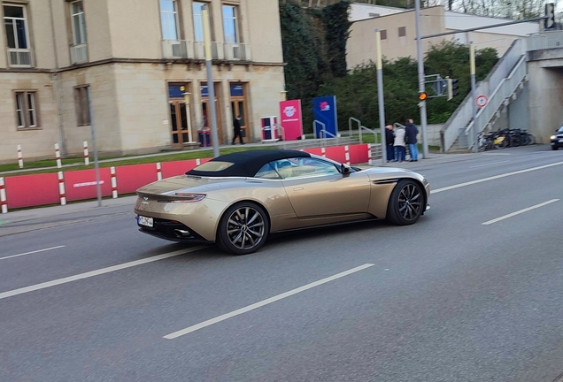 Aston Martin DB11 V8 Volante