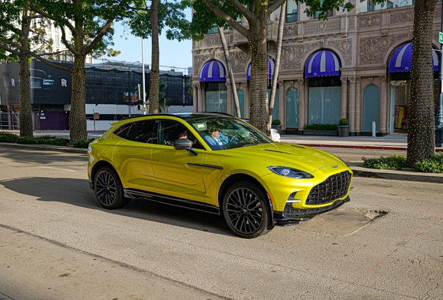 Aston Martin DBX707